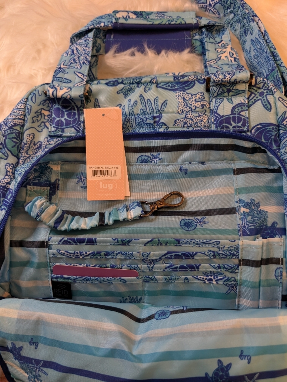 Lug Ranger XL Sealife Overnight Bag - Picture 2 of 9
